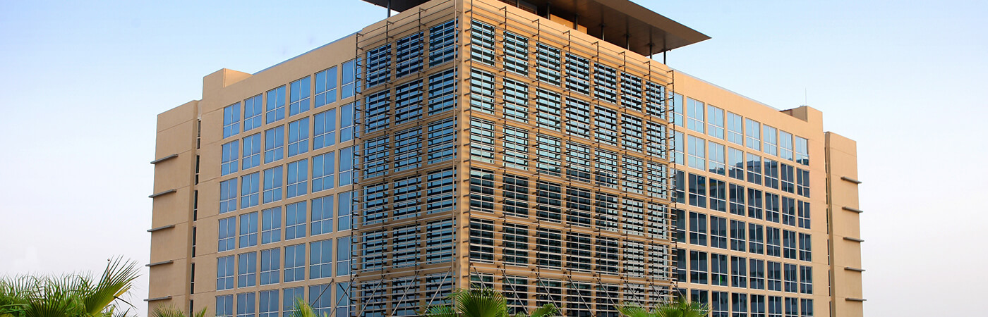 سنترو في جزيرة ياس